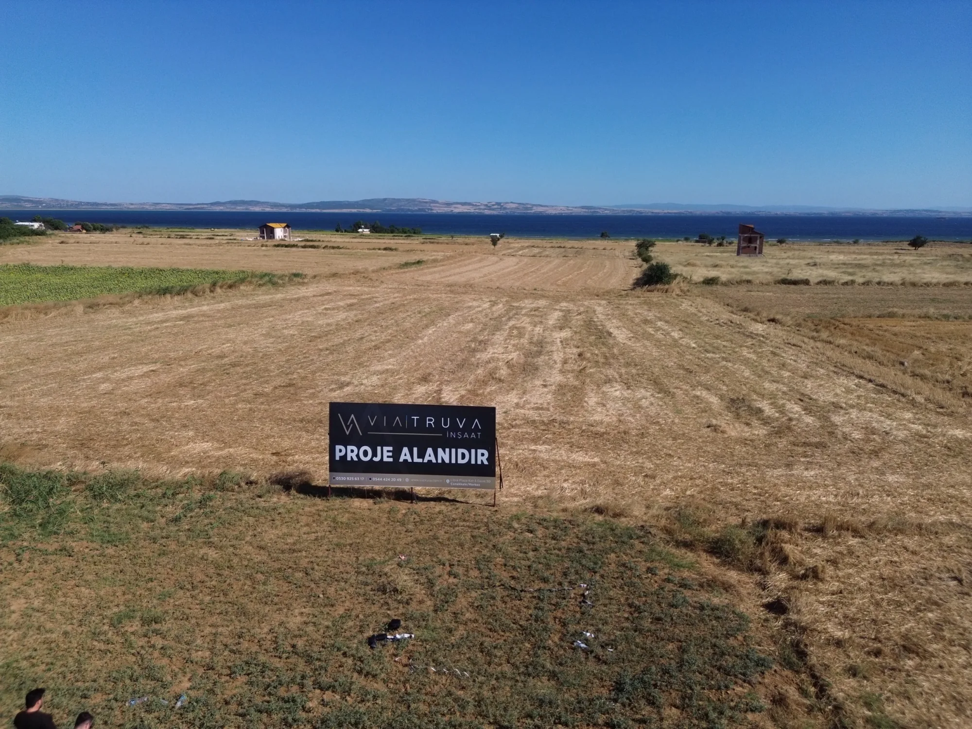 Perla Via Villas proje alanının havadan görünümü — 2
